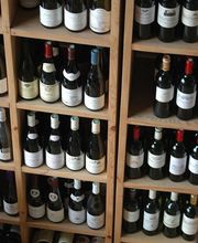 Entre METS ET VINS image 19