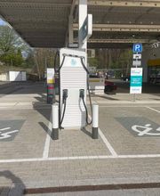 Shell Recharge Charging Station Bild 1