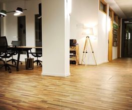 Office Essen – Workspace und Empfangsbereich