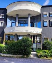 C.V.C. Real Estate srl immagine 2