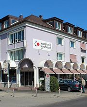 Aussenansicht der Hubertus-Apotheke
