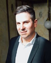 Dr. med. Sebastian E. Dunda Bild 2