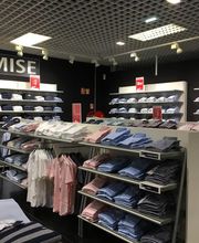 Lacoste Outlet Marques Avenue Troyes image 6