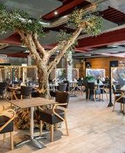 Uvrier Centre - Sion - Tables pour manger