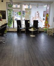A-Haar Die Friseure Bild 8
