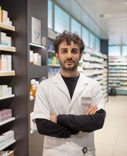 pharmacien-homme-sun-store-martigny-manoir