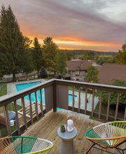 Field Guide Lodge image 2