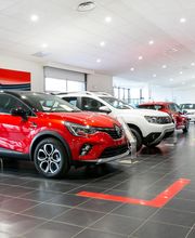 Renault Garage Eric Ferrier Agent image 16