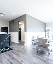 UniQ Laser Center Needham image 5