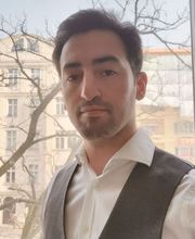 portraitSq