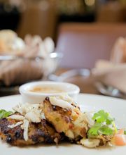 Louie's Steakhouse image 12