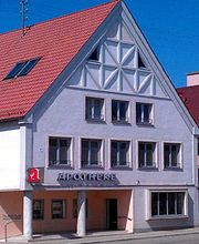 Aussenansicht der Hubertus-Apotheke