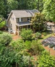 Logan Carter Realty image 3