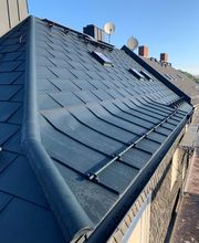 Schwarz Dach Marcel Müller Bild 3