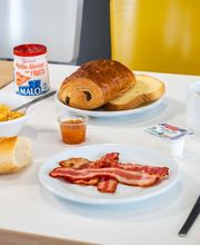 B&B HOTEL Angers 2 Université image 2