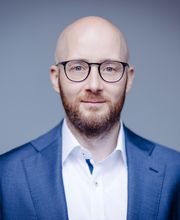 Notar Michael Danzeglocke Bild 2