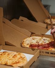 Dewey's Pizza - O'Fallon image 9