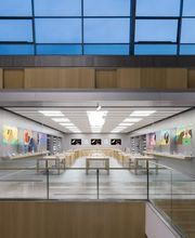 Apple Puerto Venecia imagen 1