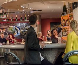 Checkpoint Bar im Maritim proArte Hotel Berlin