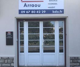 Pano Pau image 4