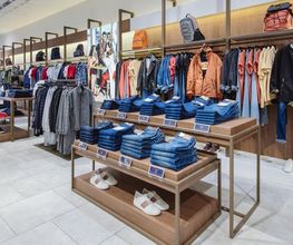 GUESS imagen 5