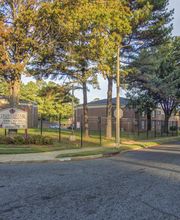 Greenbriar Apartments image 1