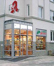 Aussenansicht der 4 Linden Apotheke