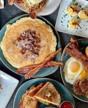 State Fare Kitchen & Bar image 16