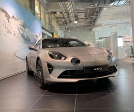 Alpine Store Stuttgart Bild 3