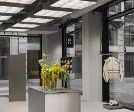 On Store Copenhagen Købmagergade billede 4