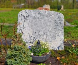 Bauer Grabmale, Inh. Thomas Widmann Bild 4