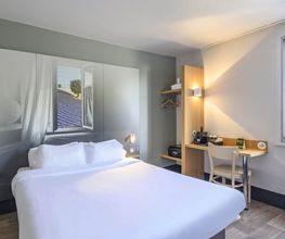 B&B HOTEL Orange image 6