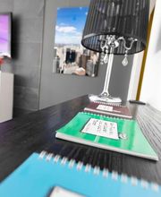 Zahnarztpraxis Lektüren im Wartezimmer