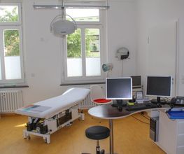 OrthoMainfranken Gemeinschaftspraxis für Orthopädie und Unfallchirurgie Bild 6