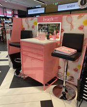 Brow Bar Benefit Cosmetics immagine 14