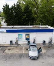 Get your car wash at Splash In located at 288 Christiana Road, New Castle, DE!