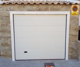 Puertas_Automaticas_granada_Motores_Persiana.jpg