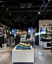 Calvin Klein Outlet Bild 2