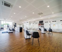 Opticien PÉRONNE Optical Center image 1
