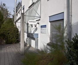 Zahnarztpraxis Obertor Nebojsa Komadina Bild 8