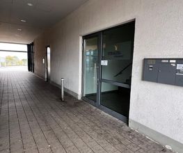 Strauss Finance Bild 1