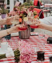 Iva's Croatian Grill & Bar Bild 1