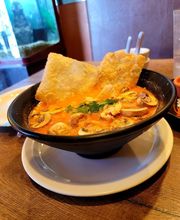 S Thai Food Restaurant image 4