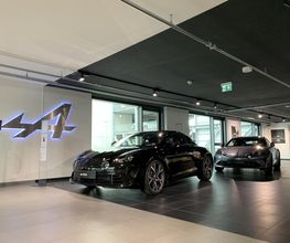 Alpine Store Stuttgart Bild 2