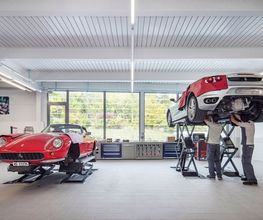ZENITH Automobiles • Lausanne Bild 4