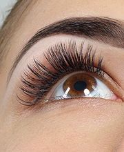 Waxing & Kosmetik Basel - Svetlana Buser Bild 10