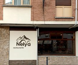 nelyarestaurantecangasdeonis.jpg