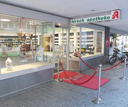 Aussenansicht der Hirsch-Apotheke