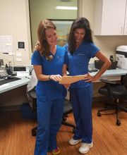 Center for Vein Restoration | Dr. Annilea Gunn image 13