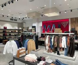 GUESS immagine 3
